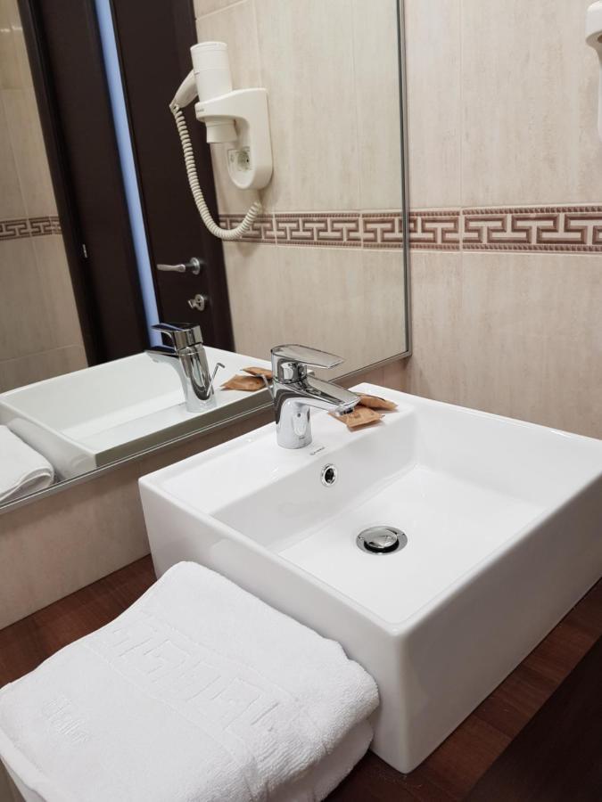 Helios Hotel Sulina Kültér fotó